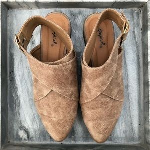 TAUPE Vegan Leather Cross Ankle QUPID Booties